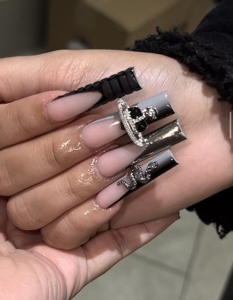 Black Birthday Nails Acrylic, Chrome Nails Silver, Sliver Nails, Similar Ideas, Black Chrome Nails, Colourful Acrylic Nails, 17 Birthday, Birthday Plans, Sixth Form