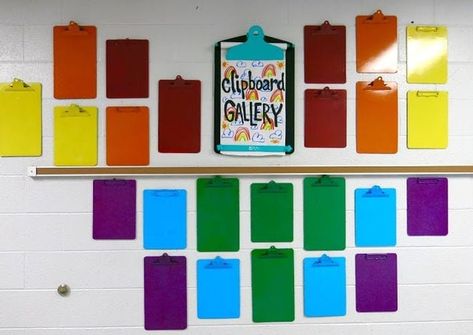 Clipboard Painting Ideas, Student Work Display, Diy Clipboard, Cassie Stephens, Hallway Displays, First Year Teaching, School Hallways, Art Classroom Decor, Outfit Photos