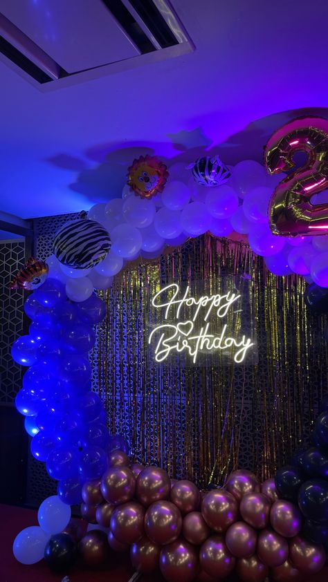 Birthday Celebration Snap, Classy Birthday Decorations, Birthday Party Snap, 22nd Birthday Cakes, Husband Birthday Surprise, Happy 22nd Birthday, Medicine Snaps, Surprise Birthday Decorations, Aesthetic Status