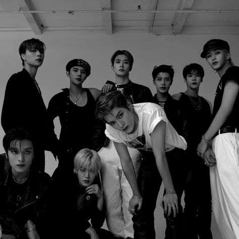 Black Gray And White Aesthetic, Nct Gray Aesthetic, Nct Black And White Aesthetic, Nct 127 Black And White, Nct White Aesthetic, Nct Widget Icons, Nct Group Photo, Nct Black And White, Nct 127 Group Photo