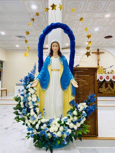 Mother Mary Decoration Ideas, Church Altar Decorations, Altar Design, Notice Board, Wedding Stage Decorations, Altar Decorations, Stage Decorations, Wedding Stage, Church Decor