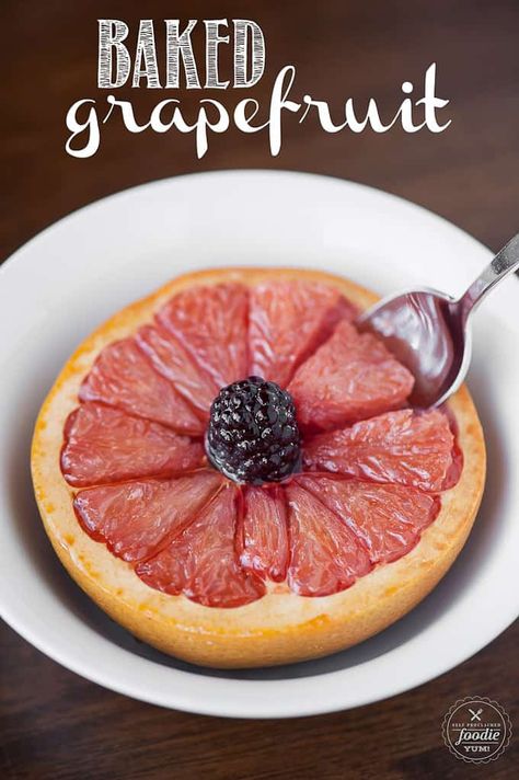 Grapefruit Recipes, Baked Fruit, Sweet Breakfast, Breakfast Dishes, Fruit Recipes, Summer Recipes, Cooking And Baking, Breakfast Brunch, Grapefruit