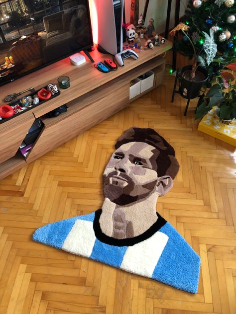 Modern Colorful Rugs, Tufting Art, Tufting Ideas, Rug Tufting, Funky Rugs, Hand Tufted Rug, Soccer Fan, Home Decor Handmade, Rug Art