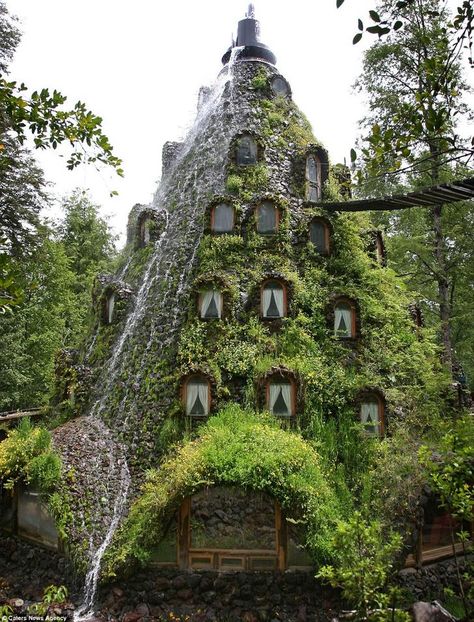 Montaña Mágica Lodge, a hotel in Chile built in the shape of a volcano - that erupts every day, sending water gushing down its side - Imgur Dream Hotels, Best Honeymoon Destinations, Best Honeymoon, Unique Hotels, Mountain Lodge, Hotel Stay, Honeymoon Destinations, Amazing Nature, Wonderful Places