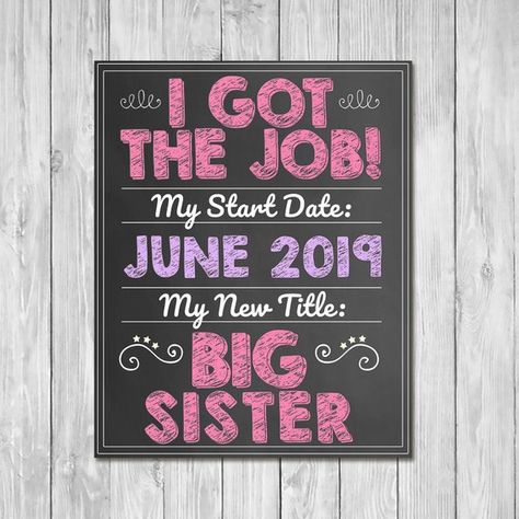 Big Sister Promotion Ideas, Big Sister Announcement Valentines Day, Pregnancy Announcement With Big Sister, Big Sister Announcement Ideas, Older Sibling Pregnancy Announcement, Big Sister Announcement Photoshoot, Big Sister Announcement Second Baby, Promoted To Big Sister Announcement, Pregnancy Announcement With Sibling