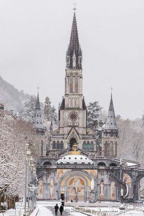 Lourdes in the snow Lourdes France, Travel France, Lady Of Lourdes, Our Lady Of Lourdes, Nice Picture, International Flights, Princess Castle, Travel Places, Place Of Worship