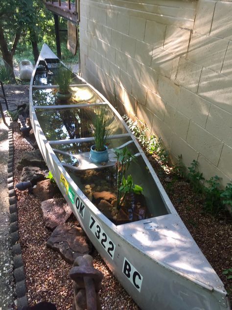 Canoe Garden, Planter Fountain, Boat Planter, Small Backyard Ponds, Backyard Ponds, Koi Ponds, Ponds Backyard, Small Farm, Koi Pond