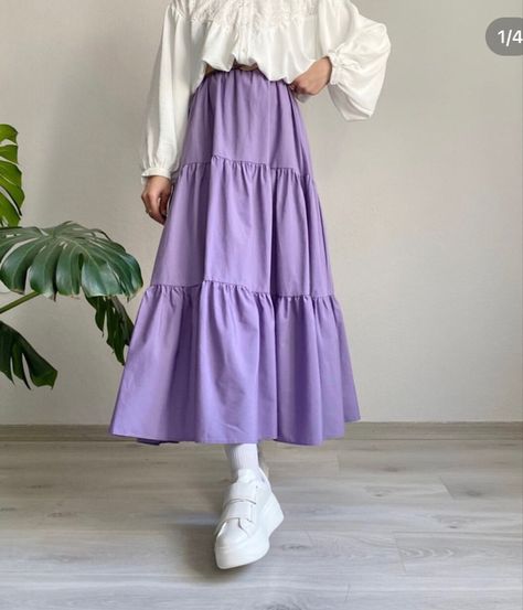 Lilac Maxi Skirt Outfit, Light Purple Skirt Outfit, Lavender Skirt Outfit, Pink Hijab Outfit, Pink Hijab, Lavender Skirt, Outfits Pastel, Long Skirt Outfits, Maxi Skirt Outfits