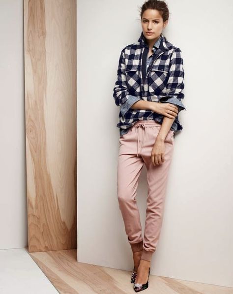 . November Style, Jcrew Style, Jcrew Fall, November Fashion, Blue Flannel Shirt, Pink Joggers, J Crew Style, Joggers Outfit, Gingham Shirt