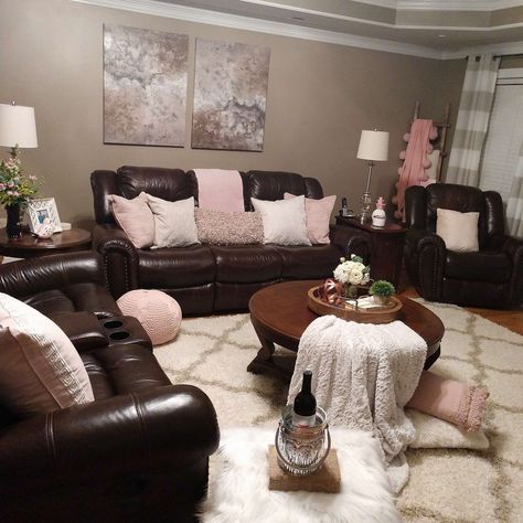 Pink And Brown Living Room, Leather Living Room Decor, Brown Livingroom, Stair Corner, Dark Brown Couch Living Room, Brown Leather Couch Living Room, Grey And Brown Living Room, Brown Lounge, Persimmon Homes