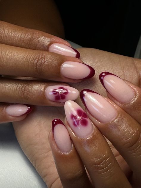 #biab #nails #nailsinspire #bordeaux  #naturalnails #blooming #nailart Nails Bordeaux Art, Burgundy Flower Nails, Nail Inspo Biab, Russian French Nails, Biab Inspo Nails, Nails Bordeaux Gel, Nail Blooming Gel, Bordeaux Nails Design, Blooming Flower Nails