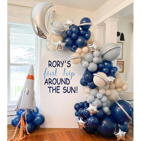 123pcs Galaxy Outer Space Themed Astronaut Rocket Balloon kit Birthday Party Anniversary Decoration Space Birthday Balloon Garland, Outer Space Balloon Arch, Space Party Balloons, Astronaut 1st Birthday Party, Astronaut First Birthday Party, Around The Sun Birthday Party, First Trip Around The Sun Birthday, Space Balloon Arch, Astro Birthday