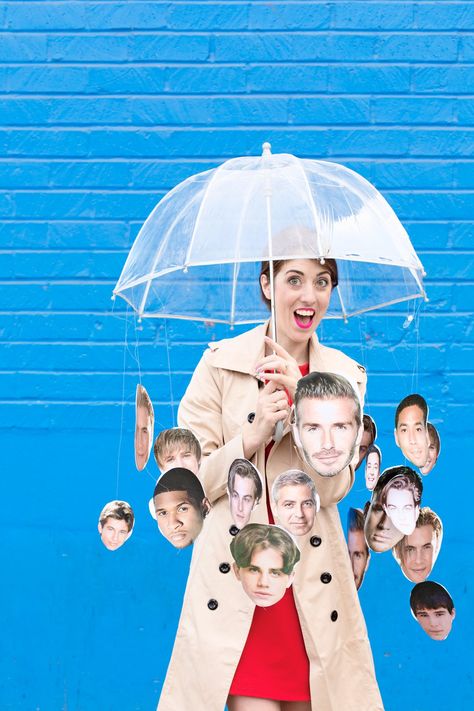 Make a DIY Raining Men costume with an umbrella, rain boots and photos of some of your favorite heartthrobs, past and present! Pun Costumes, Punny Costumes, Halloween Costume Couple, Best Diy Halloween Costumes, Punny Halloween Costumes, Meme Costume, Halloween Parejas, Costume Carnaval, Halloween Costumes To Make