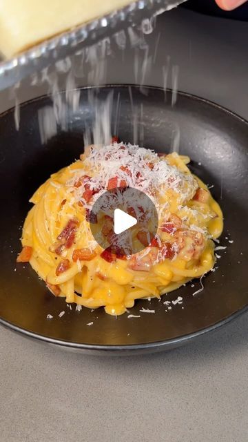 Kevin Lee on Instagram: "Not another carbonara video

Pasta - 280g
Egg yolks - 4 
Guanciale - 200g
Parmigiano - 30g
Pecorino Romano - 20g
Black pepper - 2 g

#pasta #carbonara #italianfood #recipe" Carbonara Video, Instagram Not, Kevin Lee, Pecorino Romano, Pasta Carbonara, Egg Yolks, Black Pepper, Egg, Cooking Recipes