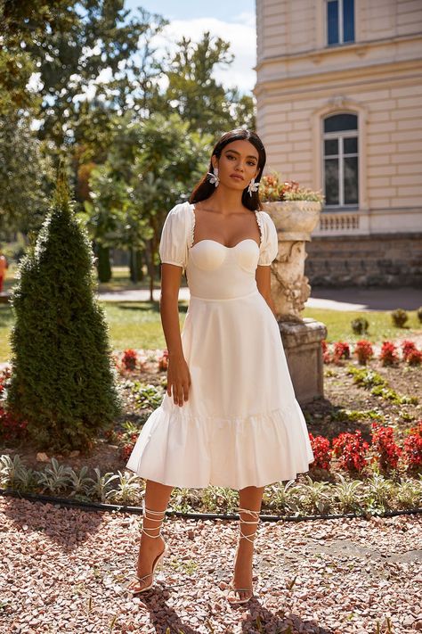 Dress With Bustier, Alamour The Label, Olivia White, Bridal Corset, White Midi, Dress Inspo, Grad Dresses, Dreamy Dress, Linnet