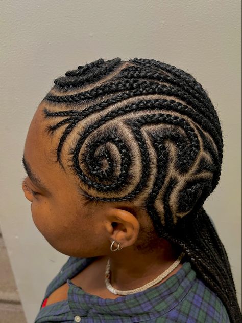 Swirly Cornrows, Cornrow Hairstyle, Cornrow Designs, Cornrows Braids For Black Women, Golden Spiral, Braided Cornrow Hairstyles, Cute Braided Hairstyles, Protective Hairstyles Braids, Cool Braid Hairstyles