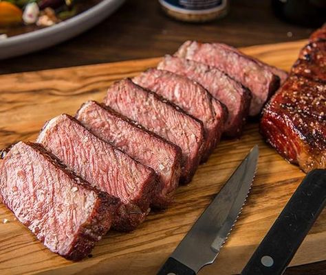 Reverse Seared NY Strip Steak Recipe - Traeger Grills Steak Temperature Guide, Ny Strip Steak Recipes, Reverse Sear Steak, Steak Temperature, Steak Doneness, Strip Steak Recipe, Ny Strip Steak, Pellet Grill Recipes, Ny Strip