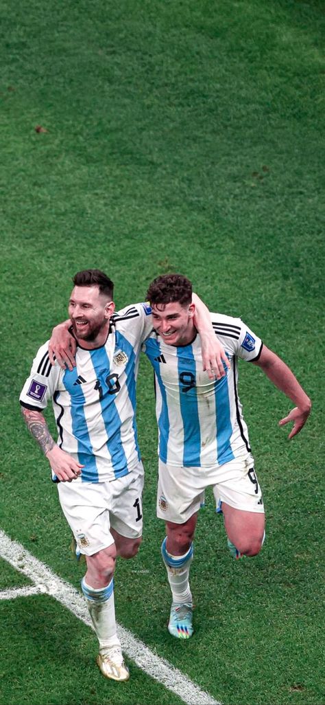 Messi Argentina 2022, Messi Life, Argentina Fc, Argentina Football Team, Fifa Mobile, Argentina World Cup, Messi Fans, Julian Alvarez, Argentina Football