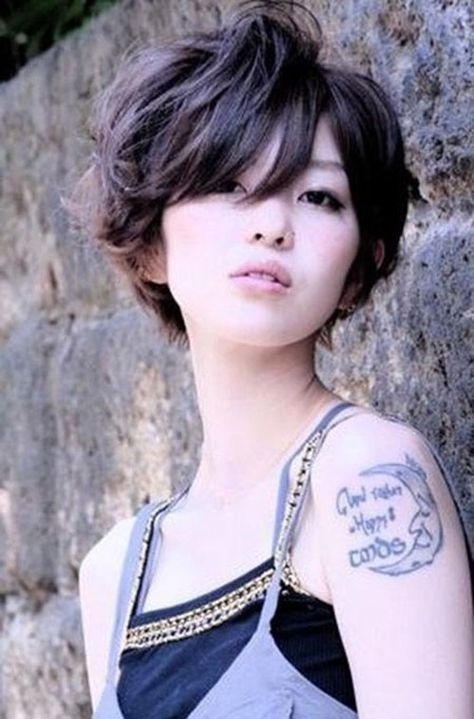 Cute Short Female Haircuts, Short Hair Bangs Style Ideas, Long Pixie Haircut Asian, Shaggy With Bangs Short, Short Hairstyle Fluffy, Short Teenage Haircut, Wavy Pixie Bob Haircut, Layered Short Hair Masculine, Short Haircuts For Voluminous Hair