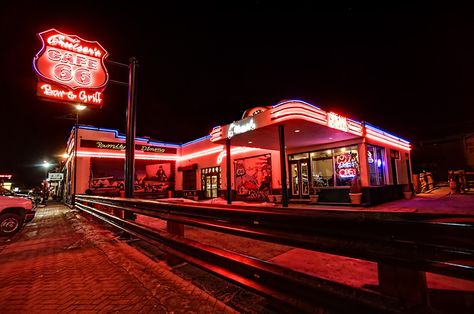 diner restaurant | Franchise et Concept de Restaurant Américain - Diner Américain Williams Arizona, Route 66 Sign, 50s Diner, Route 66 Road Trip, Vintage Diner, Historic Route 66, Retro Diner, American Diner, Us Road Trip