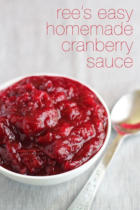 ree's easy homemade cranberry sauce from @janemaynard at thisweekfordinner.com Fresh Cranberry Sauce, Best Cranberry Sauce, Easy Cranberry Sauce, Cranberry Orange Sauce, Jellied Cranberry Sauce, Homemade Cranberry Sauce, Cranberry Sauce Recipe, Festive Food, Cranberry Sauce Homemade