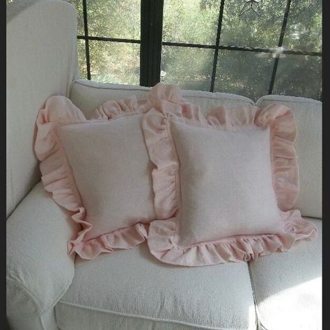 Rooms Decoration, Chambre Inspo, Ruffle Pillow, Pink Pillow, College Room, Romantic Home Decor, Room Deco, Room Redo, Pink Pillows