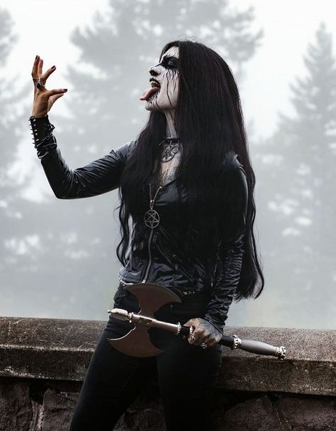 Hevi Metal, Metalhead Aesthetic, Black Folder, Goth Bag, Alternative Subcultures, Corpse Paint, Metalhead Girl, Black Metal Girl, Black Metal Art