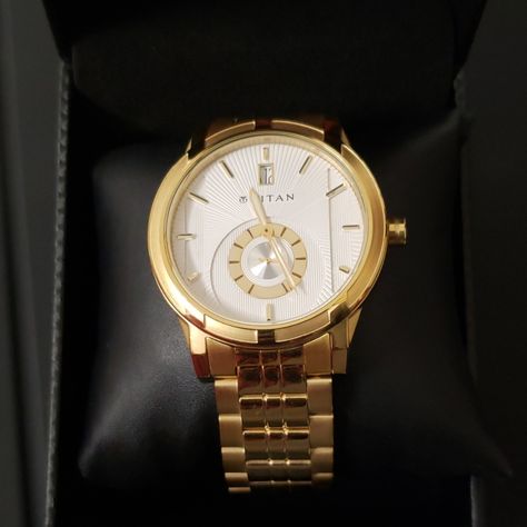 Golden Classic Titan Watch. Never Worn Mens Wedding Watch, Men Gold Accessories, Titan Watches Men, Golden Watch Men, Titan Watch, Gold Watches For Men, Golden Belt, Golden Watch, Prom Inspo