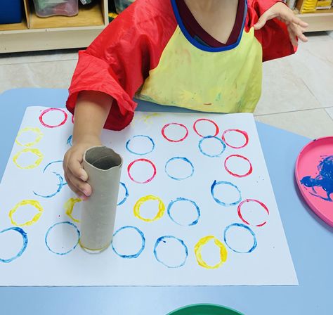 Olympic Games For Kids, Olympic Idea, Kids Olympics, Olympic Crafts, Preschool Fine Motor Skills, Olympics Activities, Olympic Colors, Olympic Logo, Olympic Theme