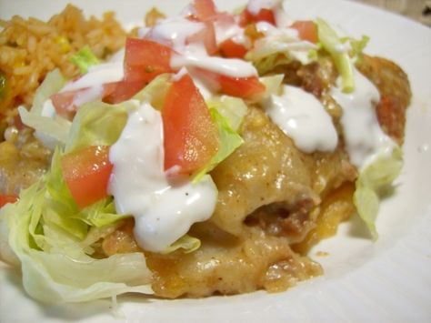 Mexican Menu, Food Issues, Taco Recipes, Ultimate Comfort Food, Mexican Recipes, Knoxville Tn, American Food, Refried Beans, Taste Of Home