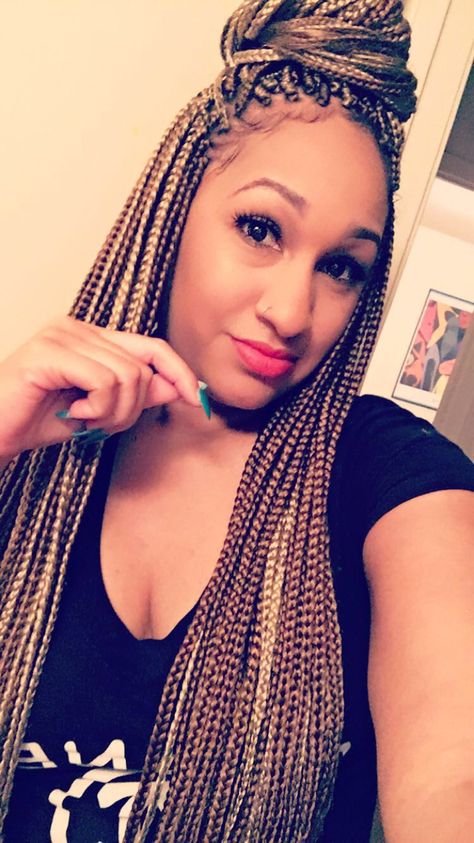 Honey Blonde Hair Box Braids, Blonde And Black Mixed Box Braids, Black And Blonde Box Braids Mixed, Blonde Ombre Box Braids Black Women, 27/613/30 Mix Braids, Braids Blonde, Brown Box Braids, Blond Rose, New Natural Hairstyles