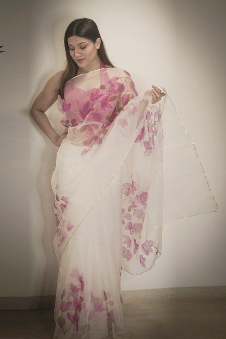 Buy Anaya by Akruthi White Hand Painted Organza Saree Online | Aza Fashions Organza Hand Painted Saree, Hand Painted Organza, Hand Painted Saree, Saree White, Painted Saree, Saree Painting, Wedding Saree Blouse, Saree Floral, Floral Saree