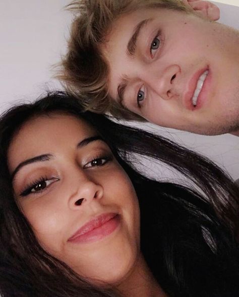 Wolf Cindy, Cherry Mocha, Neels Visser, Relationship Goals Tumblr, Beauty Apps, Teenage Romance, Avocado Cream, Clear Glowing Skin, Cindy Kimberly