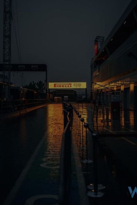 F1 Asthetic Picture, F1 Night Race, F1 Lockscreen, F1 Circuit, F1 Aesthetic, Aryton Senna, Track Pictures, F1 2022, Race Tracks