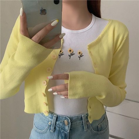 K Pop Clothes, Yellow Cardigan Outfits, Sporty Cottagecore, Cottagecore Instagram, Baddie Clothing, 80s Skater, Soft Ideas, Skater Fashion, White Woman