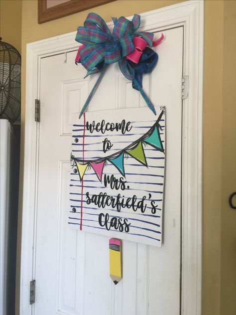 Teacher Sign Teacher Name Signs For Door Diy, Classroom Door Signs Teacher Name, Teacher Name Signs Diy, Paintings For Teachers, Christmas Teacher Door, Teacher Painting Canvas, Teacher Canvas Painting, Teacher Name Signs For Door, Teacher Decor Classroom