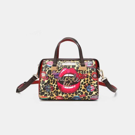 👄NEW from Nicole Lee USA - a gorgeous WILD LIPS 3-piece set! Order yours now - Quantities are limited! https://sandeerainboutique.com.au/collections/nicole-lee-usa/products/nicole-lee-usa-3-piece-wild-lips-print-handbag-set #sandeerainboutique #nicolelee #nicoleleeusa #handbag #handbags #handbaglover Wallet Storage, Nicole Lee, Blue Zones, Flat Slipper, Hair Accessories Gift, Lips Print, Printed Handbags, Black Ballet Flats, Chunky Knits Sweater