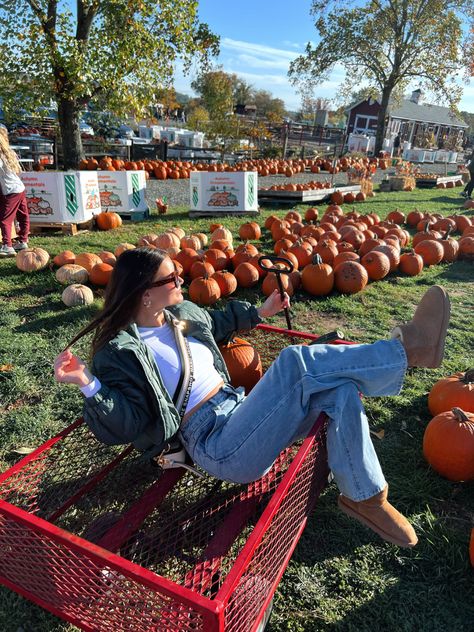 Fall boots outfit pumpkin patch #uggbootsforwomen #uggs #outfits #fallfashion #fall Cute Fall Outfits For Pumpkin Patch, Punkin Patch Outfit Ideas, Pumpkins Patch Outfit, Pumpkin Patch Outfit 2023, Pumpkin Patch Photoshoot Outfits, Casual Pumpkin Patch Outfit, Pumpkin Patch Outfits Women, Pumpkin Patch Outfit Black Women, Outfits For Pumpkin Patch Fall