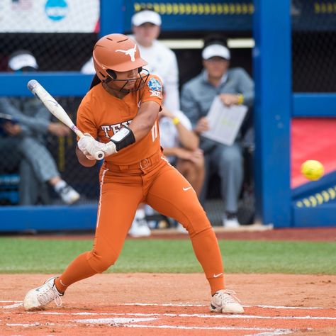 Alyssa Washington (Texas) #longhorns #ncaa #softball Texas Longhorns Softball, Texas Softball, Softball Photos, Softball Uniforms, 2024 Summer Olympics, Softball Pictures, Utah Utes, Ncaa Softball, Summer Olympic Games