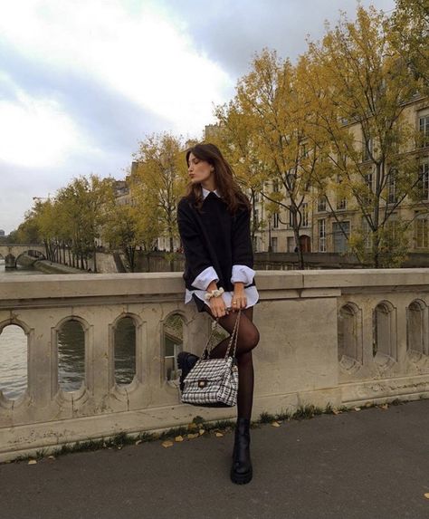 Fall Travel Outfit, Harry Potter Outfits, Europe Outfits, Chique Outfits, Moda Paris, Estilo Preppy, Paris Outfits, Looks Black, Elegantes Outfit