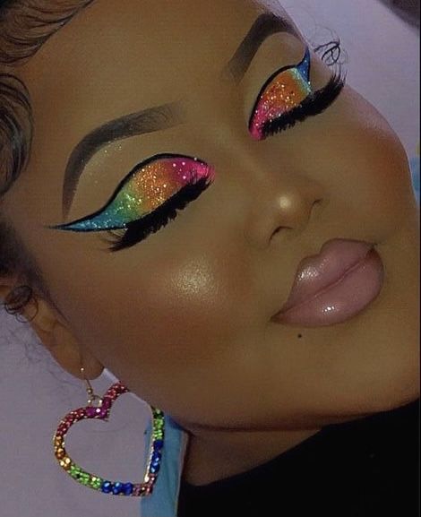 Vibrant Makeup Looks For Brown Eyes, Disney Eye Makeup, Festival Eye Makeup, Crazy Eye Makeup, Rainbow Eye Makeup, Pride Festival, Vibrant Makeup, Gold Eye Makeup, Eye Makeup Styles