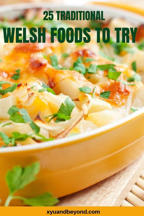 Welsh Breakfast, Welsh Food, Travelling Ireland, Bara Brith, Welsh Rarebit, Great British Food, Scottish Dishes, Welsh Recipes, British Cooking