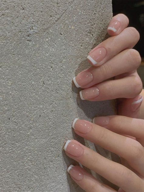 Growing Nails, Short French Tip, Nail Infection, Cute Pink Nails, French Tip Press On Nails, Short French, Beauty Hacks Nails, Hello Nails, Subtle Nails