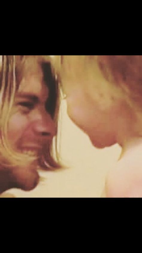 Kurt and Frances Kurt And Frances, Kurt And Courtney, Frances Bean Cobain, Donald Cobain, Nirvana Kurt Cobain, Nirvana Kurt, Grunge Band, Taylor Momsen, Dave Grohl