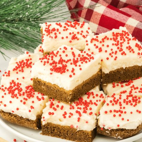 Air Fryer Gingerbread Cookie Bars - Fork To Spoon Air Fryer Gingerbread Cookies, Air Fryer Christmas Cookies, Gingerbread Bars, Gingerbread Cookie Bars, Bars With Cream Cheese Frosting, Bars With Cream Cheese, Chewy Gingerbread Cookies, How To Make Gingerbread, Cream Cheese Eggs