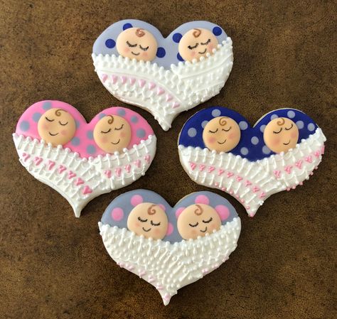 Twin Baby Hearts Twins Cookies Decorated, Twin Cookies Decorated, Twin Cookies, Barbecue Baby Shower, Virtual Baby Shower Ideas, Baby Boy Cookies, Baby Girl Cookies, Elephant Cookies, Baby Boy Christening