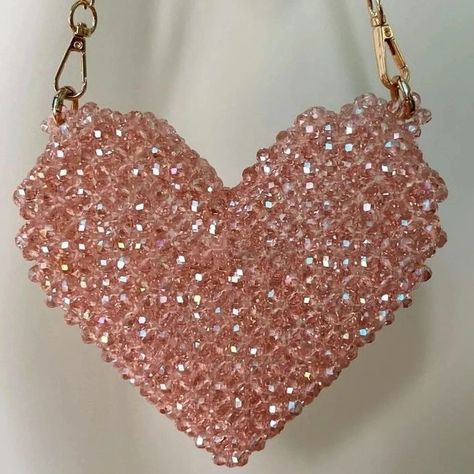 Heart beaded bag place your order and have a customized beaded bag like this . . . . #beadedhandbags #beautiful #beaded #beautiful #beautifuldestinations #beadedbracelets #beautifuldestinations #explore #smallbusiness #connectwithcommunity #fypagee❤️❤️ Beaded Bag Pattern, Heart Beaded Bag, Beads Bag, Hand Beaded Bag, Colour Full, Diy Bags, Pearl Bag, Beaded Bag, Birthday Gifts For Sister