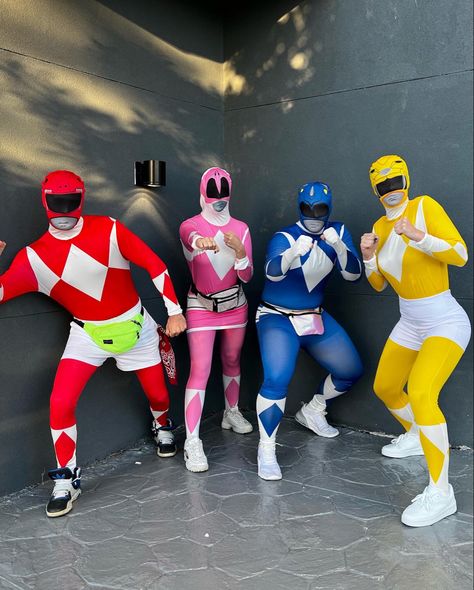 Disfraz Power Ranger, Couples Halloween Costumes Creative, Most Creative Halloween Costumes, Power Rangers Costume, Costume For Halloween, Halloween Costumes For Couples, Group Costumes, Power Ranger, Family Halloween Costumes