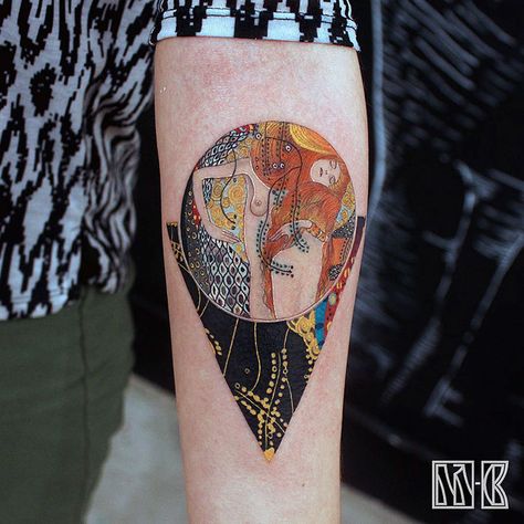 10+ Gustav Klimt Tattoos To Show Your Artistic Side | Bored Panda Gustav Klimt Tattoo, Klimt Tattoo, Art Inspired Tattoos, History Tattoos, Kunst Tattoos, Single Needle Tattoo, Muster Tattoos, Inspiration Tattoos, Geniale Tattoos