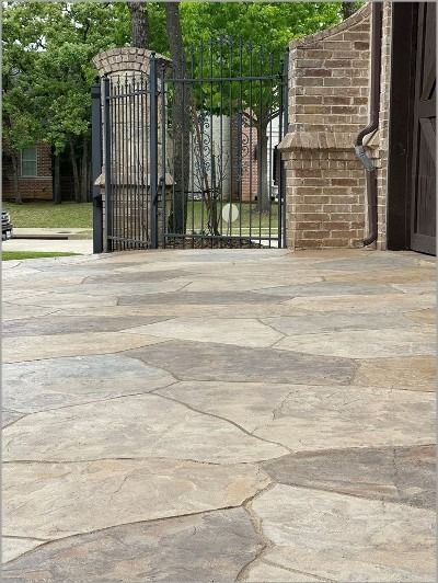 Concrete Driveway Designs That Look Like Real Stone | Concrete Craft Backyard Concrete, Stamped Concrete Driveway, Fireplace Seating, Concrete Overlay, Stone Driveway, Large Driveway, Concrete Finishes, Driveway Design, Concrete Pad